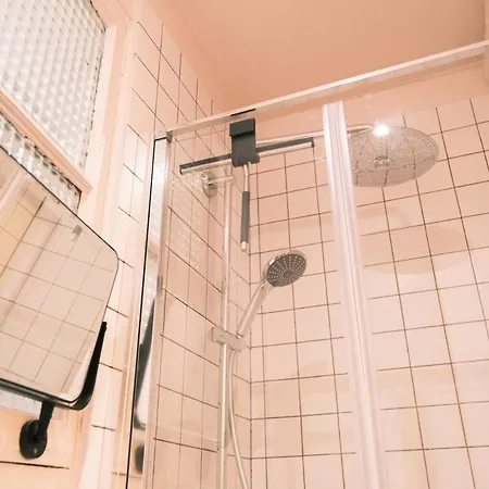 Apartment Authentic Flat Near Montmartre *