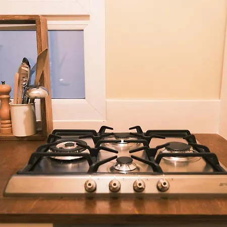 Apartment Authentic Flat Near Montmartre Paris